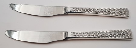 Juvel: 2 x liten spisekniv 20,2 cm (nr. 1)