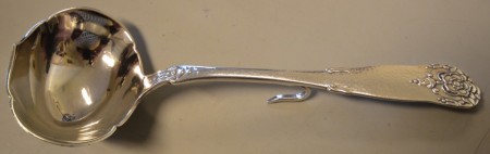 Hardanger: Sauseskje med krok 16,6 cm