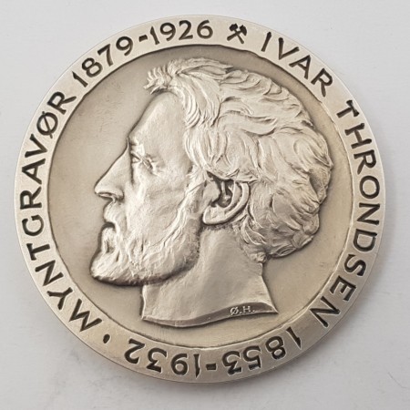 17. mai 1990 - Ivar Throndsen i sølv